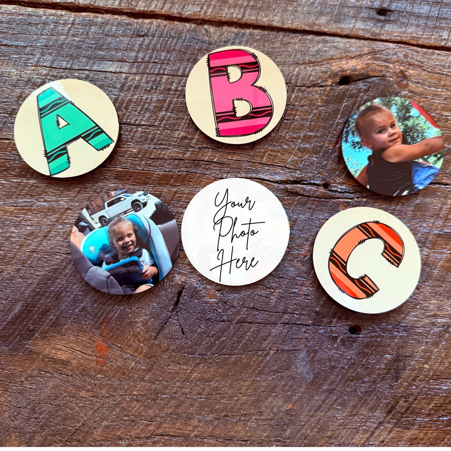 Custom Circle Photo Magnet – Personalized Keepsake Gift, Anniversary & Wedding Favor